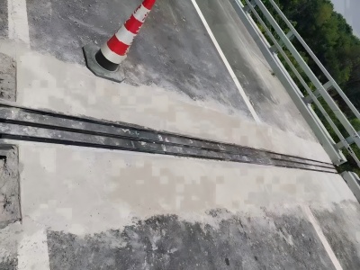 毛道乡伸缩缝更换后浇筑材料快速结构修补料速砼的产品特点及施工流程​